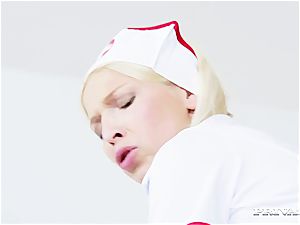 promiscuous nurse gets her face cumsprinkled