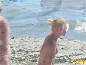 hidden cam amateur bare Beach cougars Hidden webcam Close Up